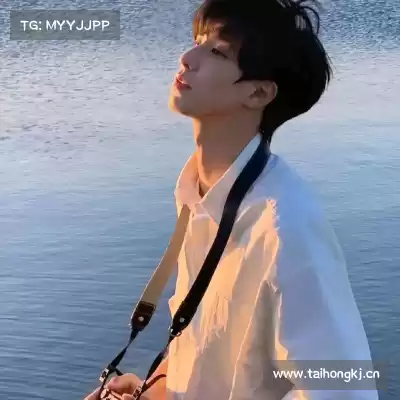 贺栩献